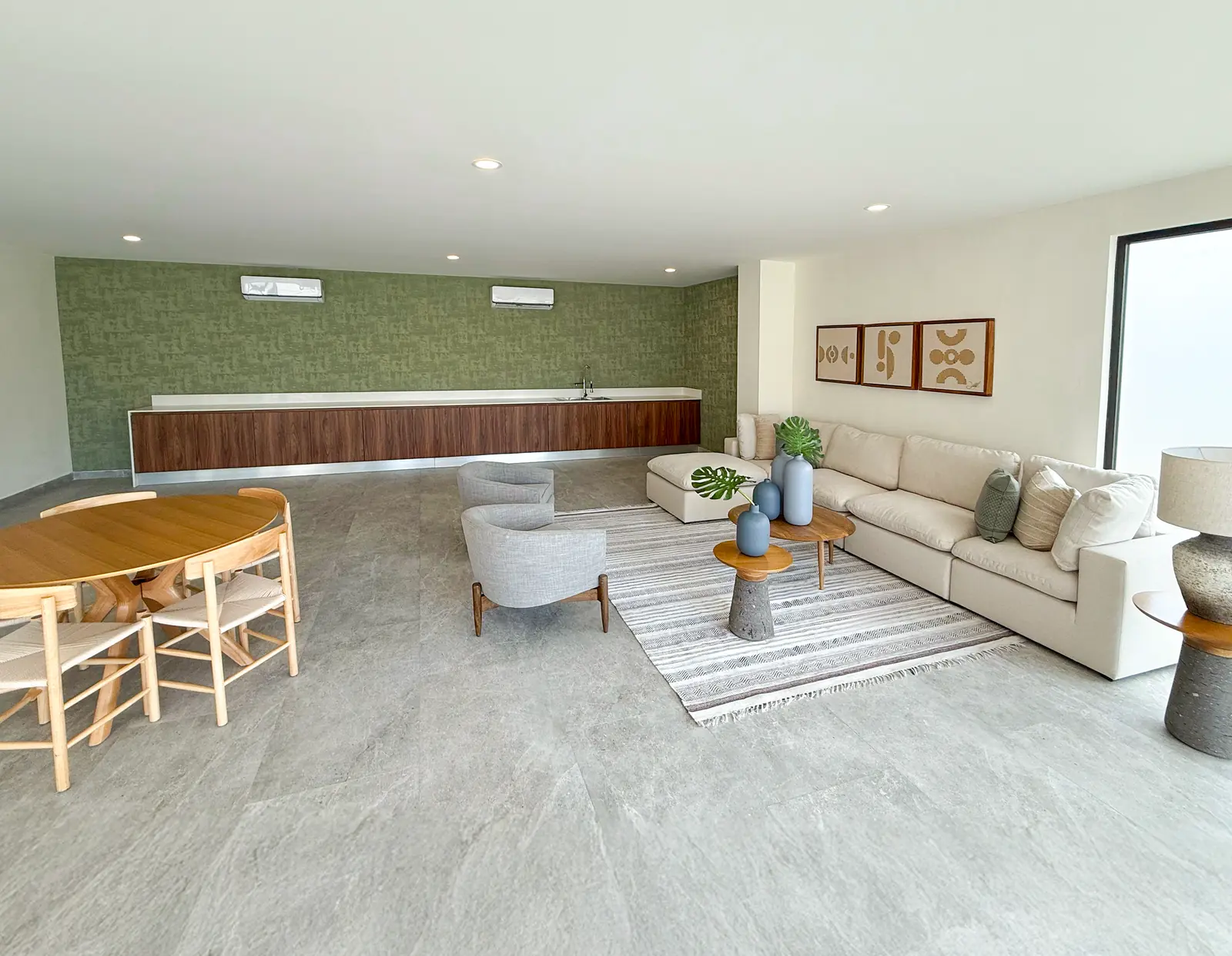 Family Lounge