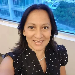 Gabriela Rodriguez Alvarez - Directora de Ventas Zelva44